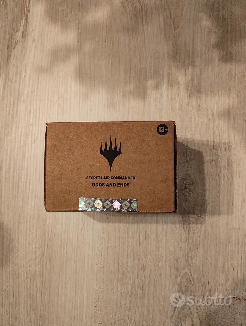 Secret lair drop Commander deck Odds and Ends - Collezionismo In ...