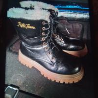 RIFLE JEANS 37 + TULIPANO MIS 36+ SAG ANFIBI 38