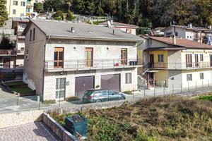 VILLA SINGOLA A NEGRAR DI VALPOLICELLA