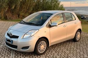Toyota Yaris 1.3 5 porte
