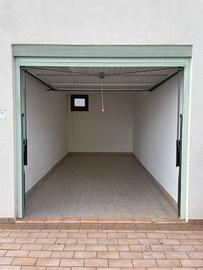 Garage Box Auto 13mq