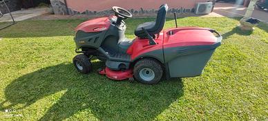 Trattorino tagliaerba Castelgarden XT 190 HD