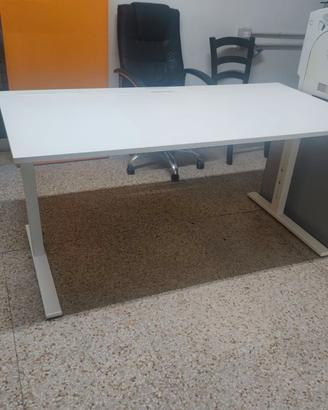 Scrivania IKEA MITTZON 160x80 cm Bianco Ufficio