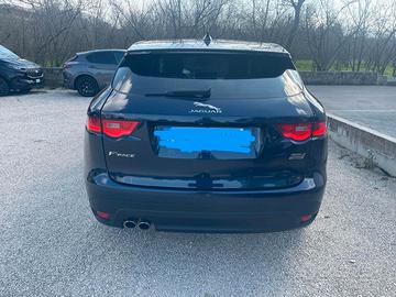 Jaguar F pace prestige 
