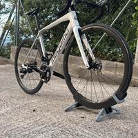 Supporto ruota bicicletta