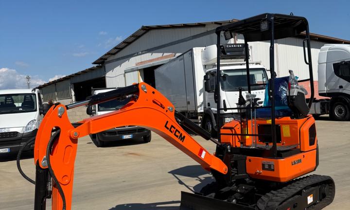 ESCAVATORE NUOVO 17 Q.li MOTORE KUBOTA
