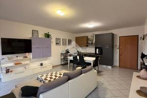 3 LOCALI A QUINZANO D'OGLIO