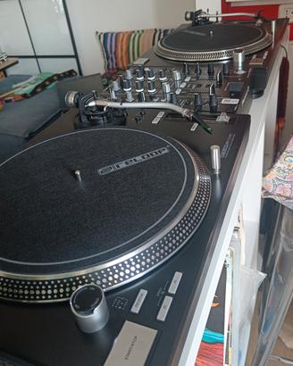 2 Reloop RP-7000 MK2 + Ortofon Concorde MIX