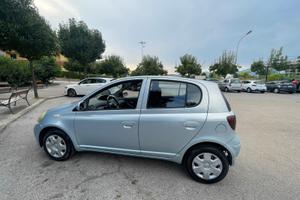 Toyota Yaris 1.4 D-4D Sol 5 porte – 75 CV – 2004