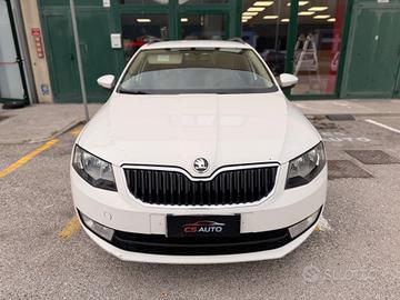 Skoda Octavia 1.6 TDI CR 105 CV DSG Elegance