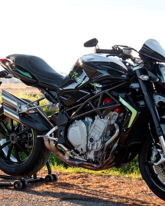 Moto mv agusta brutale