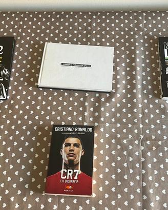 Lotto 4 Libri Calcio Juventus - Biografia CR7