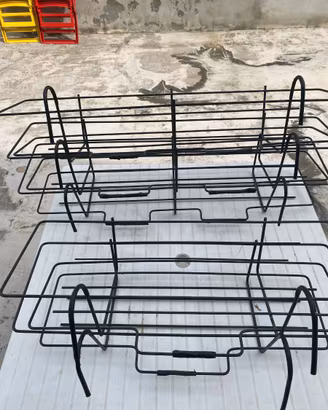 Fioriere porta vasi da balcone in ferro nero