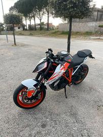 superduke 1290r