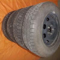 gomme antineve con cerchi 195 65 15 Golf 4 IV