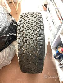 5 Gomme fuoristrada ricoperte 70% 225/75R16