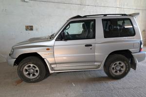 fuoristrada Mitsubishi Pajero 2.8 Turbo Diesel GLS