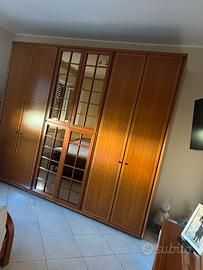 Camera da letto di legno