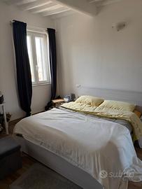 Trilocale ristrutturato e arredato in centro