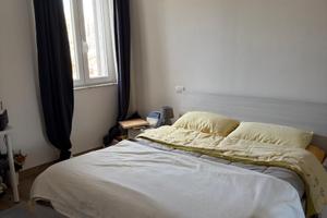 Trilocale ristrutturato e arredato in centro