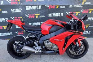 HONDA CBR 1000 RR Video 360