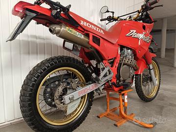 Honda Dominator rd02