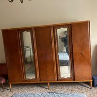 ARMADIO a 5 ANTE con SPECCHI