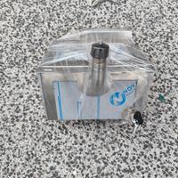 tanica sotto cabina Scania s