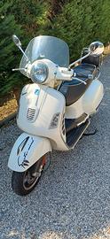 Vespa 300 GTS