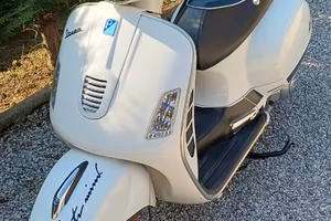 Vespa 300 GTS