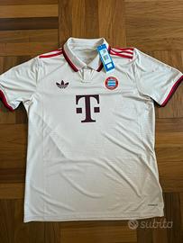 Maglia calcio Bayern Monaco 2024/25 originale BNWT