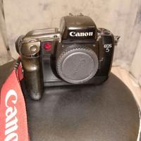 Corpo macchina Canon EOS 5 analogica