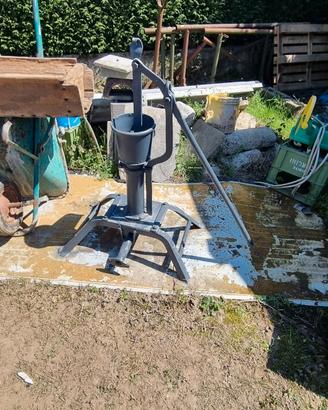 Pompa dell acqua da giardino