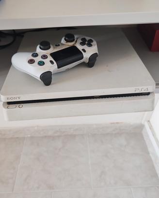 PS4 slim