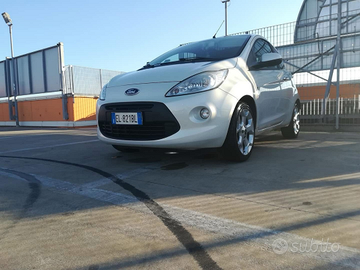 Ford Ka 1.2 / 69 cv titanium, neopatentati