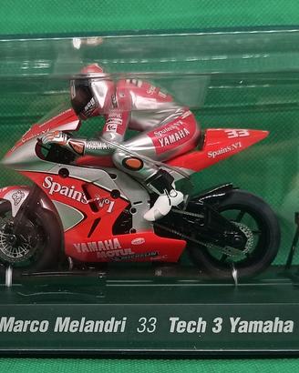Scalextric MotoGP 1:12 - Marco Melandri Yamaha