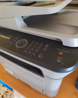 Stampante laser  a toner Samsung SCX-4824FN 