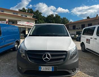 Mercedes - Benz Vito 2.2