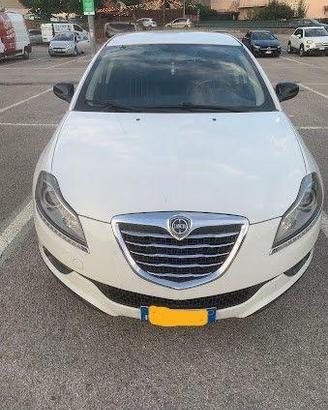 Lancia Delta 1.4 T-Jet 120 CV Silver Ecochic GPL