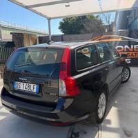 VOLVO V50 2.0D 136CV 6MARCE
