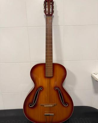 Chitarra vintage tedesca