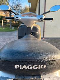 Vespa piaggio ET2