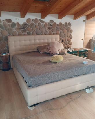 Letto matrimoniale