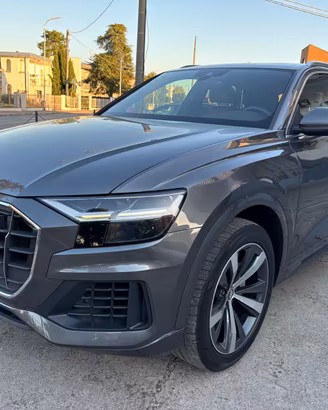 Audi Q8 50 Sline