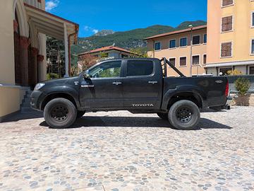 Toyota Hilux 3.0