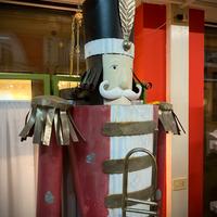 Manichino Schiaccianoci