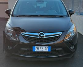 Opel zafira Tourer 2.0 CDTi 130CV Cosmo (96 kw)