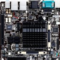 Scheda madre ITX Gigabyte N3150N-D3V + 2GB di RAM