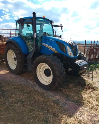 Trattore New Holland T5.110 Electro Command 110 CV