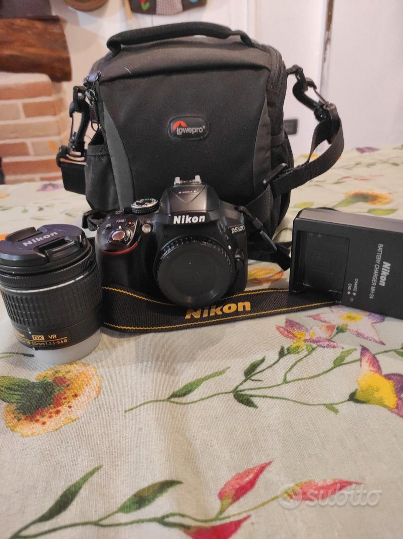 Nikon D5300 più accessori Fotografia In vendita a Sud Sardegna